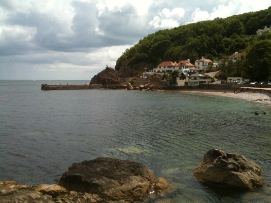 Babbacombe and the Carey Arms from Oddicombe (© 2011 John Anstie)