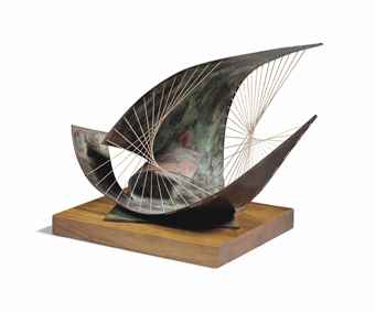 barbara_hepworth_stringed_figure_d5554106h